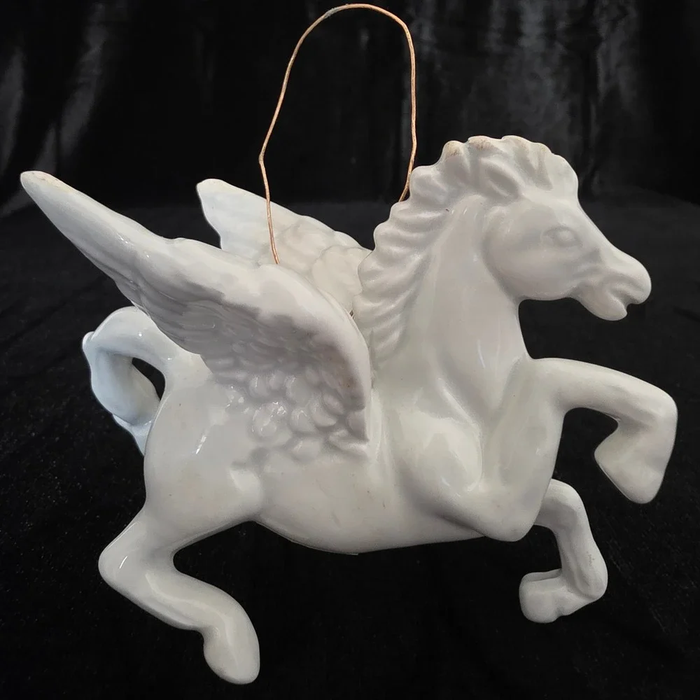 VTG Fitz & Floyd Japan White Porcelain Pegasus Winged Horse Ornament Figurine